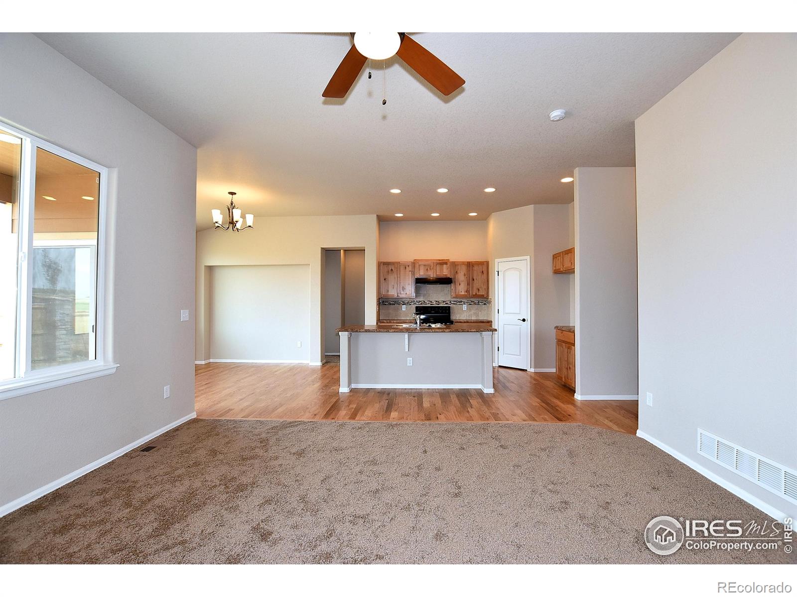 MLS Image #11 for 2444  amberlyn lane,johnstown, Colorado
