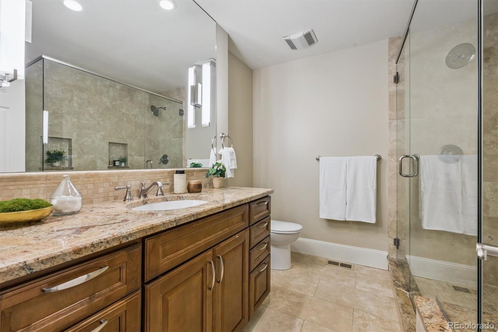 MLS Image #18 for 2800 s university boulevard 2,denver, Colorado