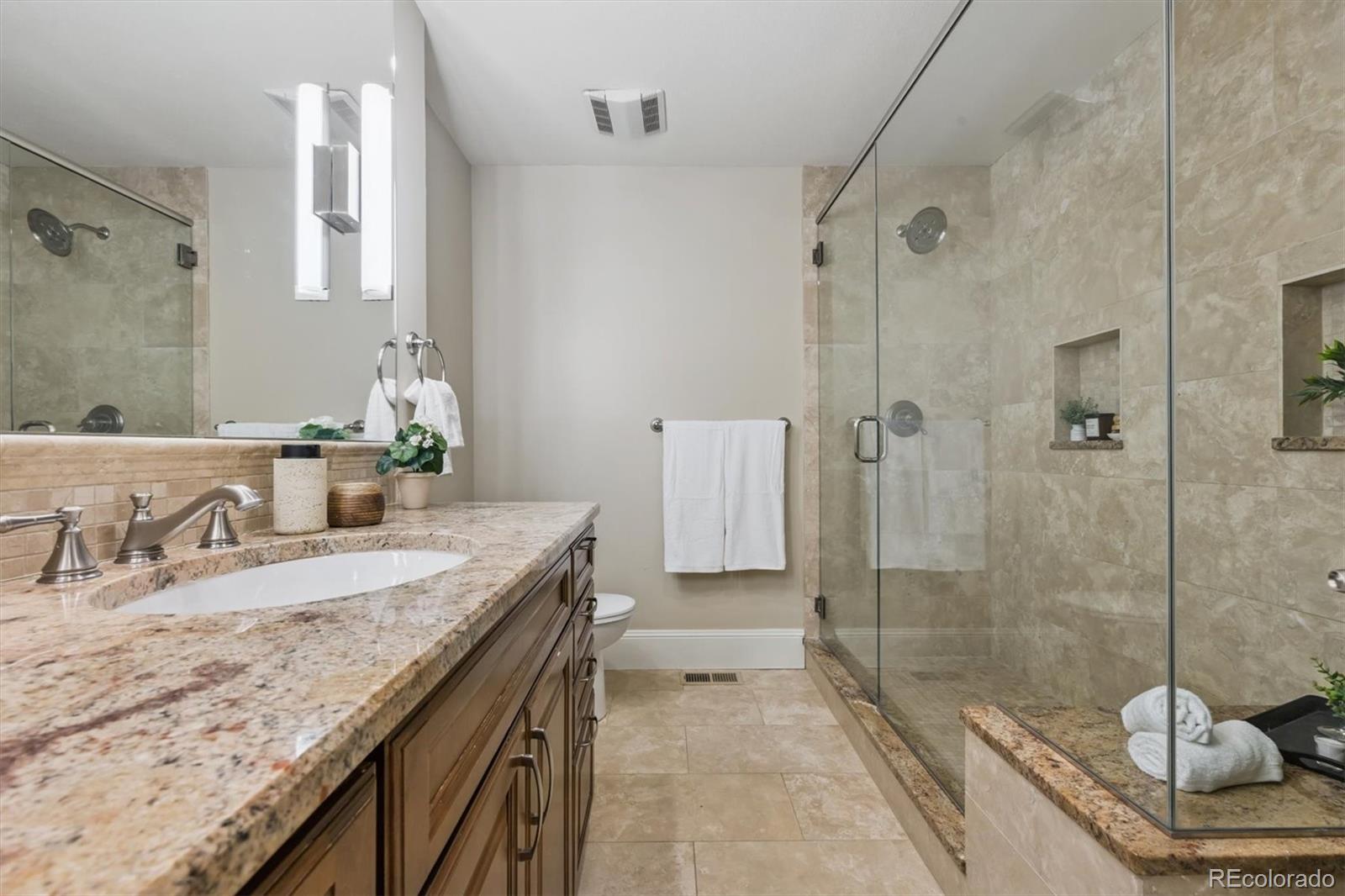 MLS Image #19 for 2800 s university boulevard 2,denver, Colorado