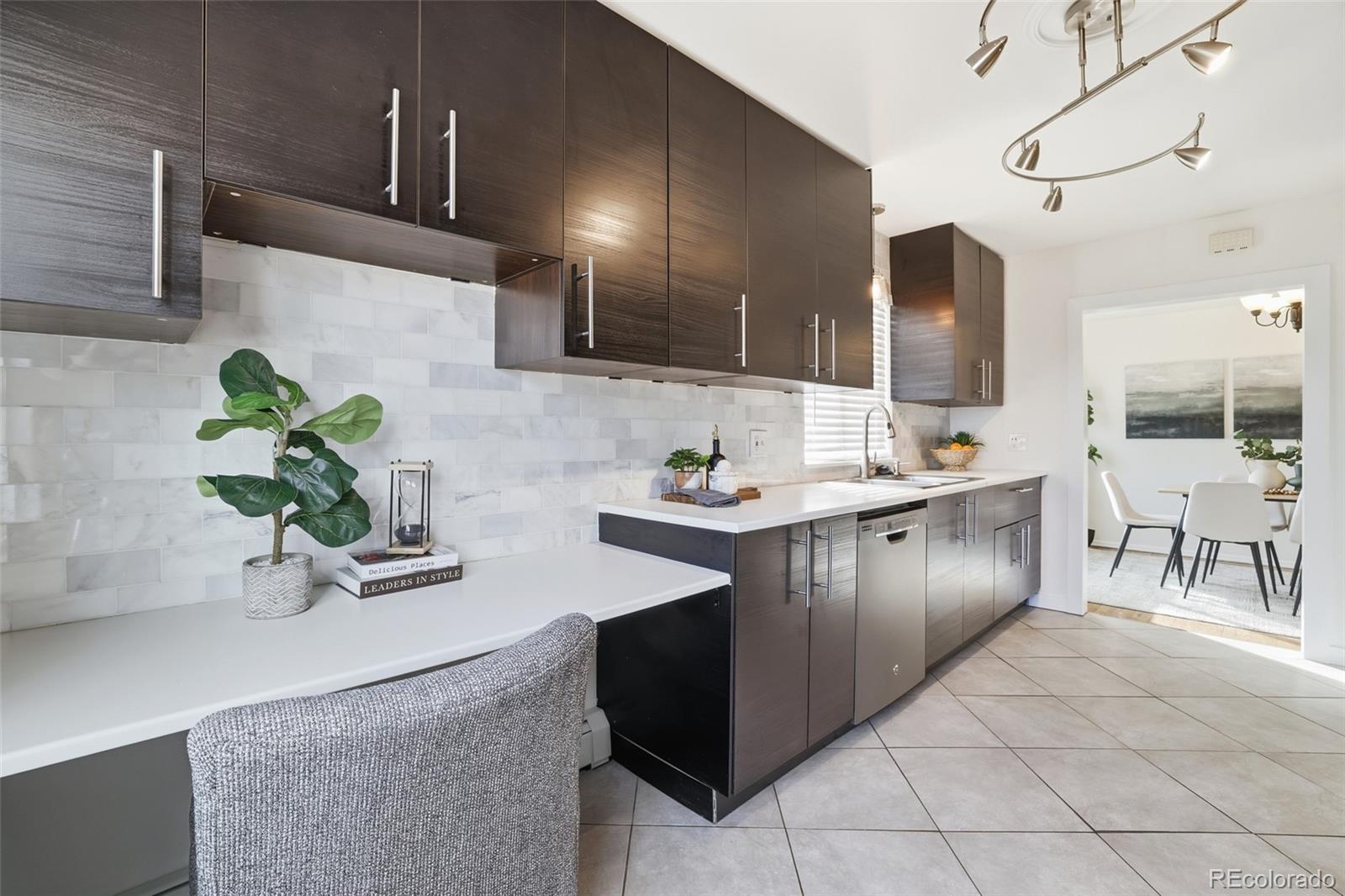 MLS Image #8 for 3370 w belleview avenue,littleton, Colorado