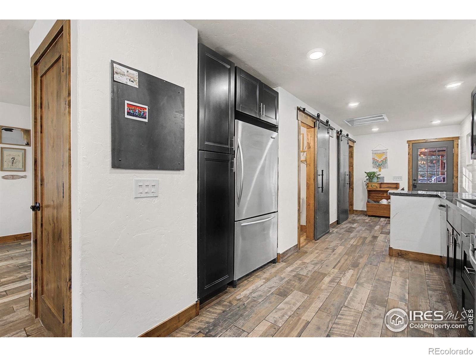 MLS Image #13 for 519 n grant avenue,fort collins, Colorado