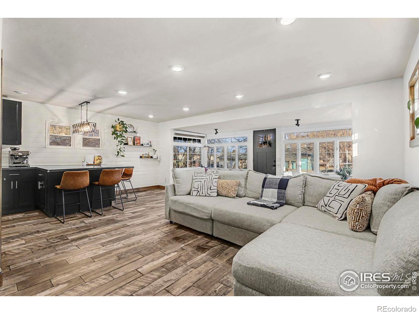 MLS Image #8 for 519 n grant avenue,fort collins, Colorado