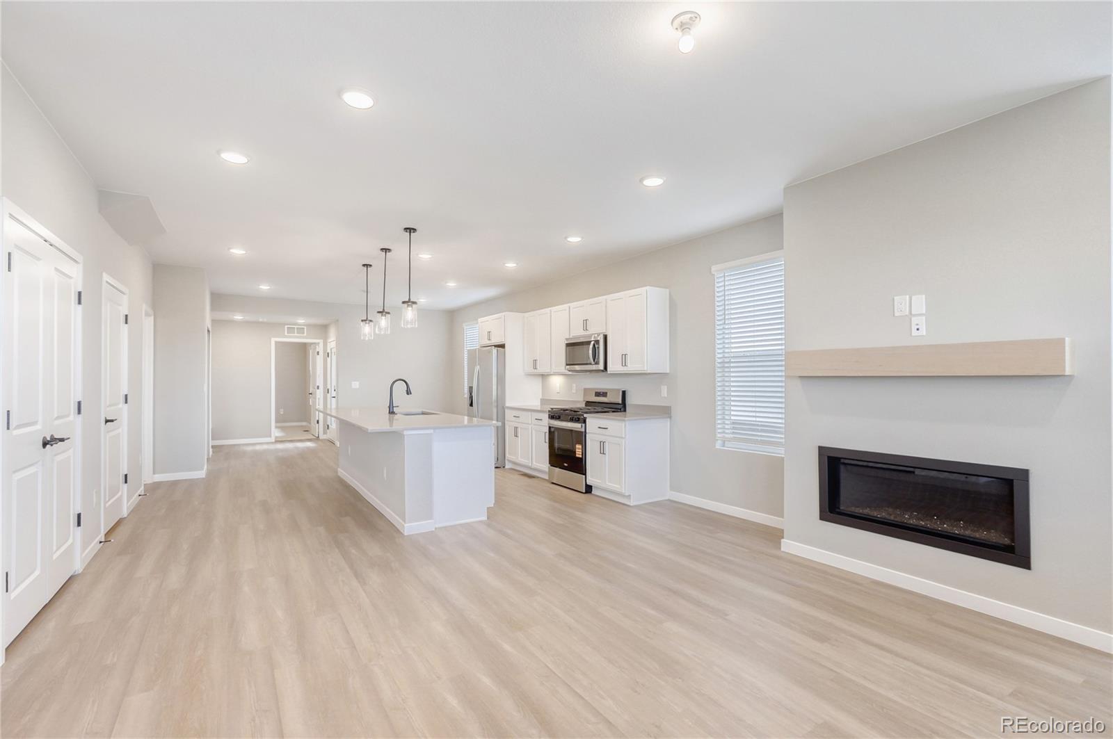 MLS Image #10 for 13244  barefoot lakes parkway,firestone, Colorado