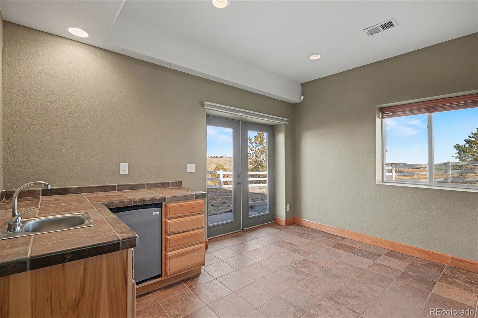 MLS Image #23 for 39475  jo circle,elizabeth, Colorado