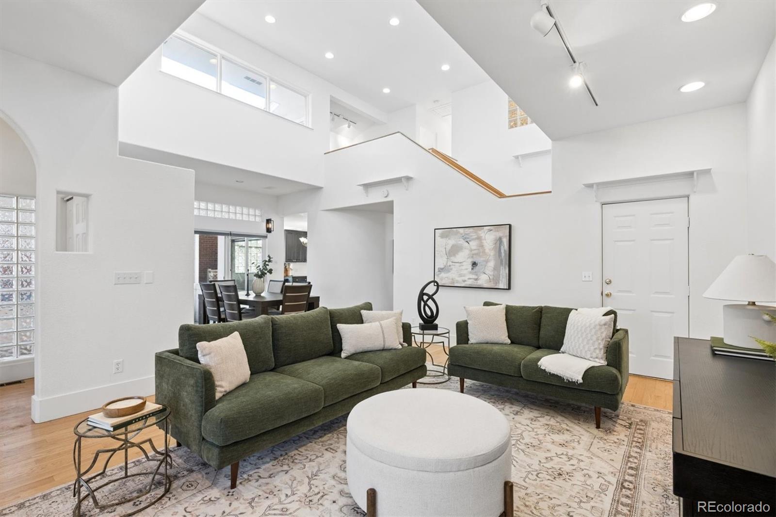 MLS Image #2 for 801 s gilpin street,denver, Colorado