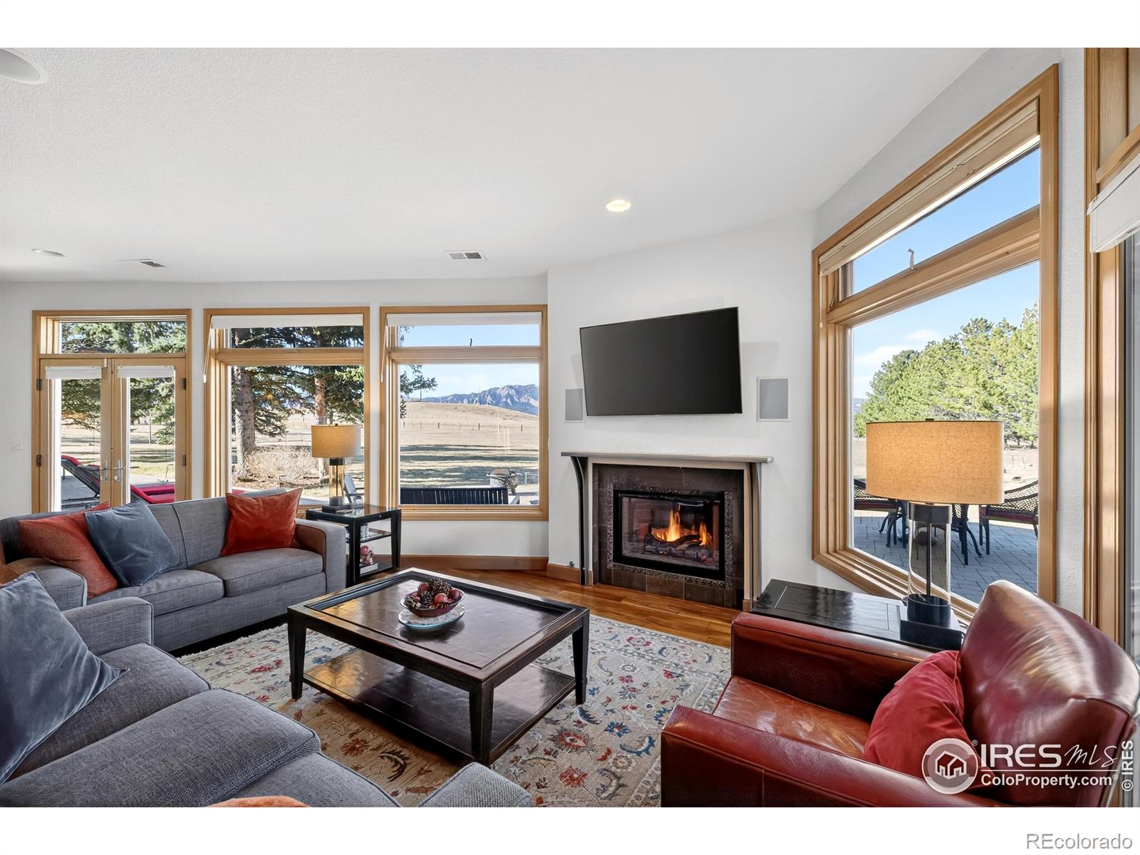 MLS Image #10 for 303  sky lark way,boulder, Colorado