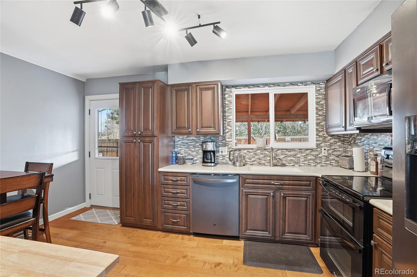 MLS Image #11 for 2697 s lewiston street,aurora, Colorado