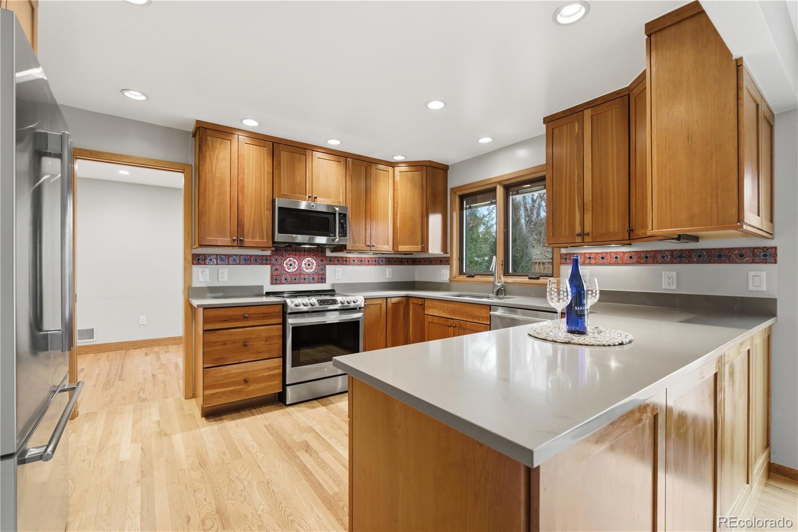 MLS Image #10 for 2996 s newport street,denver, Colorado
