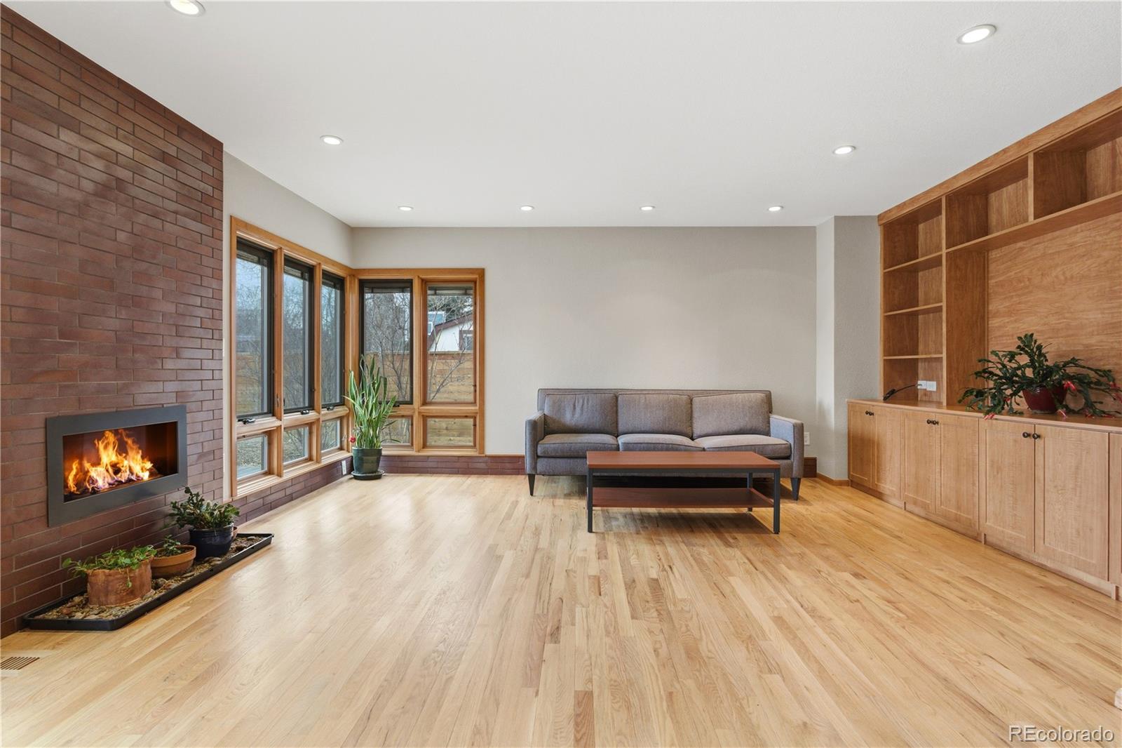 MLS Image #12 for 2996 s newport street,denver, Colorado