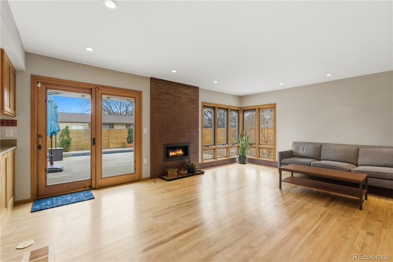 MLS Image #13 for 2996 s newport street,denver, Colorado