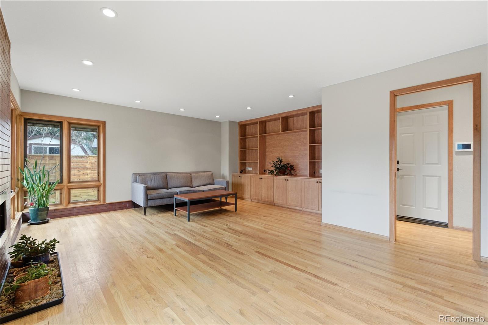 MLS Image #14 for 2996 s newport street,denver, Colorado