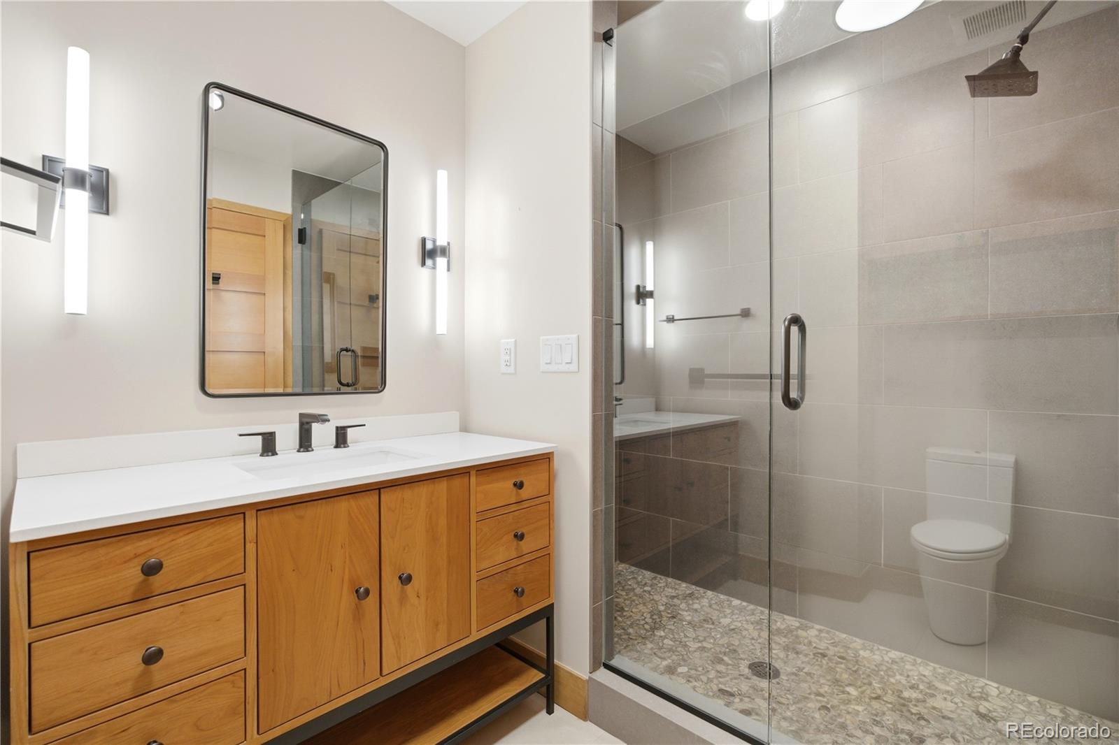 MLS Image #19 for 2996 s newport street,denver, Colorado