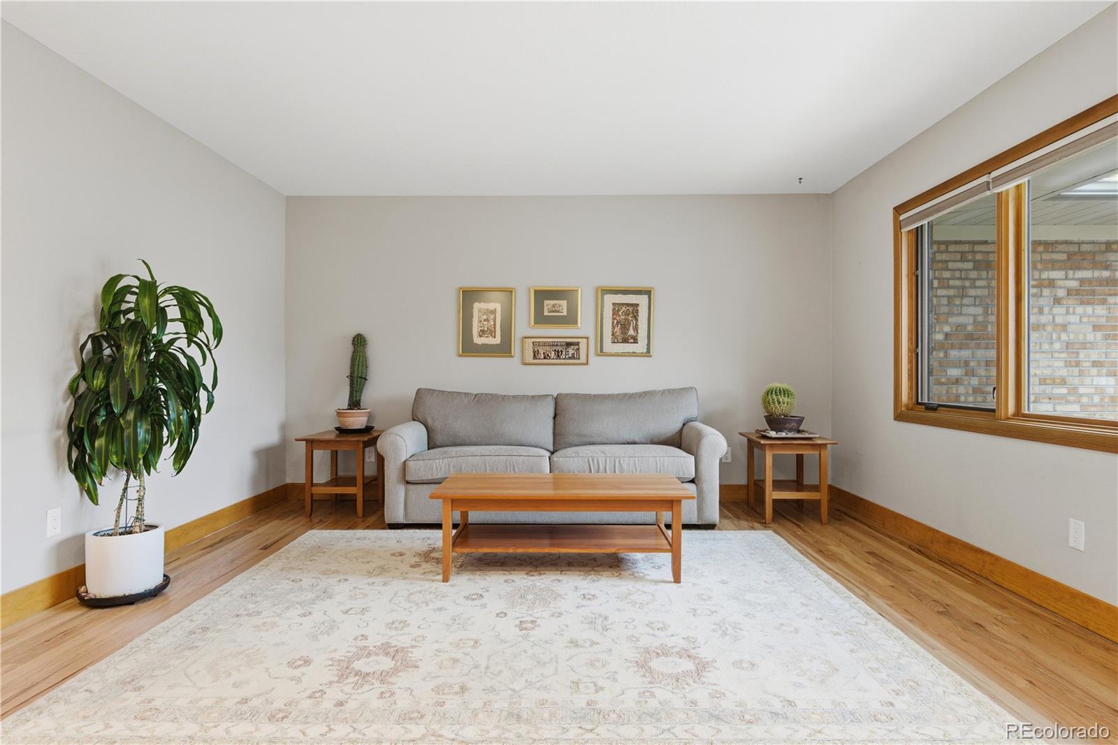 MLS Image #5 for 2996 s newport street,denver, Colorado