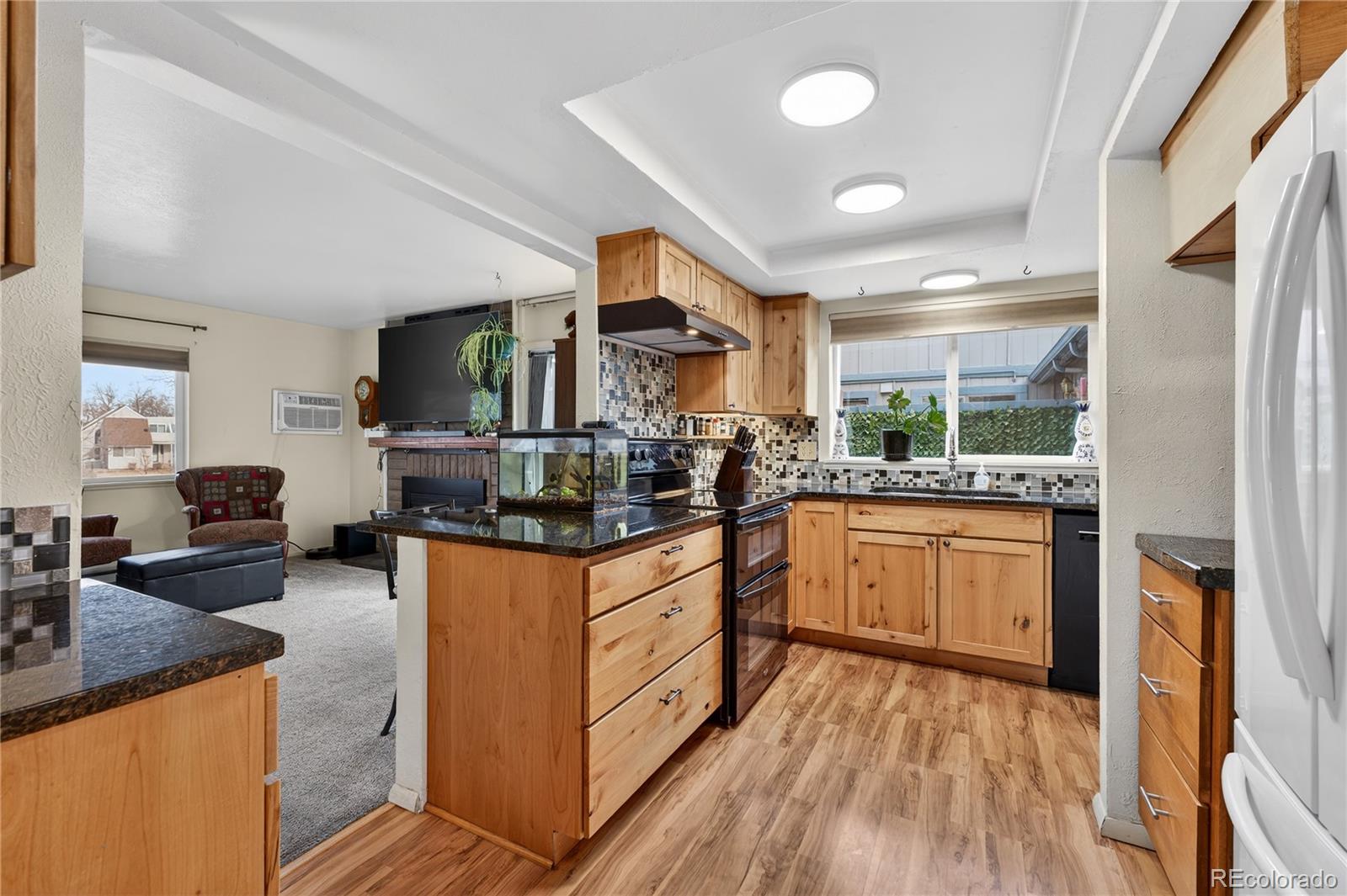MLS Image #14 for 2512 s worchester court,aurora, Colorado