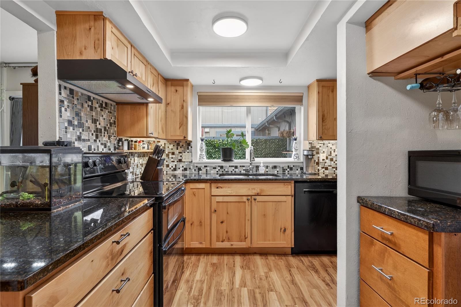 MLS Image #15 for 2512 s worchester court,aurora, Colorado