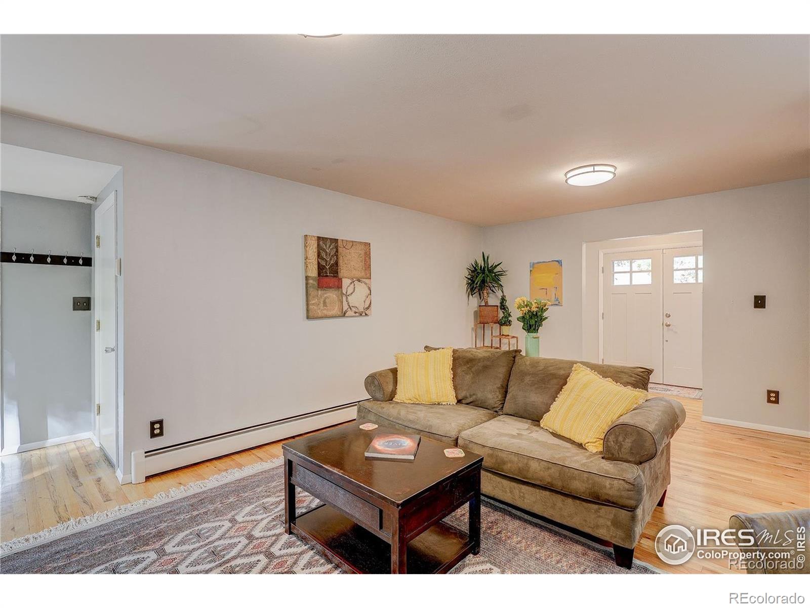 MLS Image #18 for 6514 e milan place,denver, Colorado
