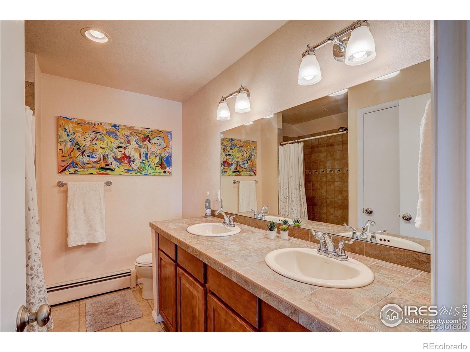 MLS Image #29 for 6514 e milan place,denver, Colorado