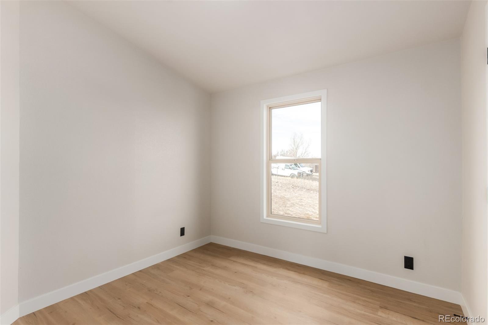 MLS Image #18 for 3245 s bryant street,englewood, Colorado