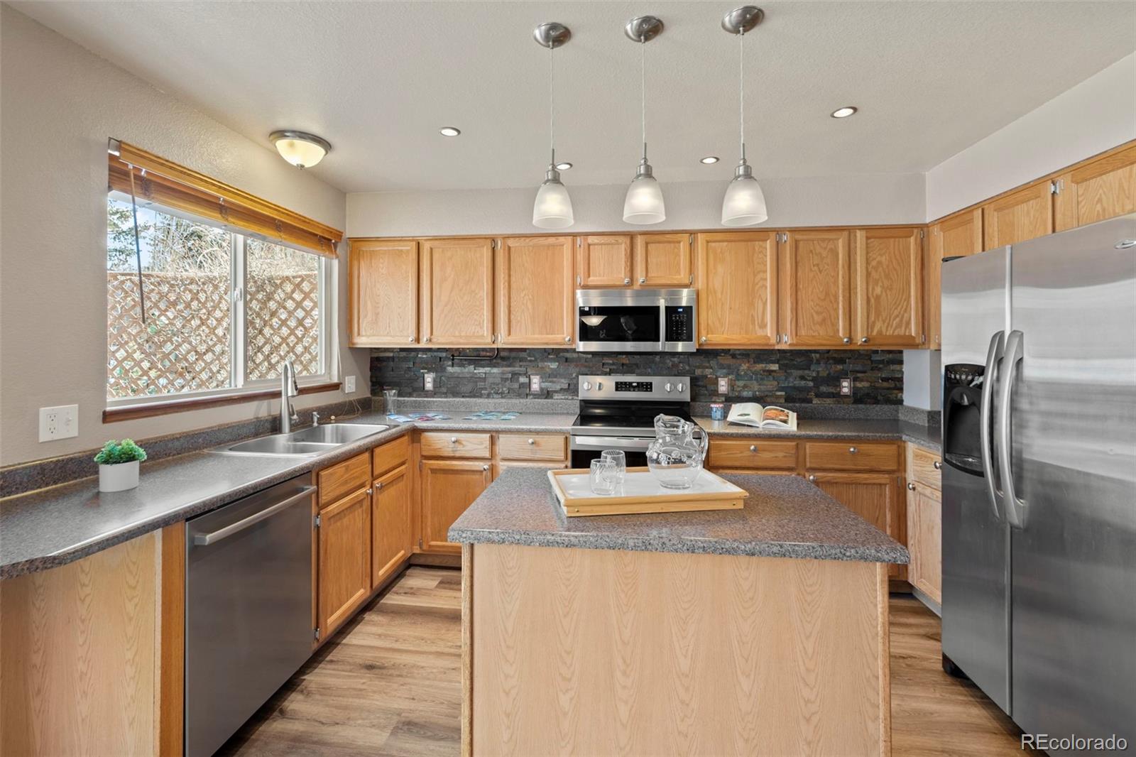 MLS Image #7 for 315  medford drive,colorado springs, Colorado