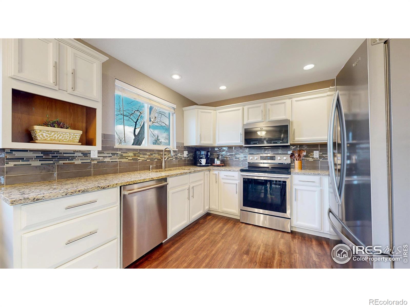 MLS Image #6 for 3346  chestnut avenue,loveland, Colorado