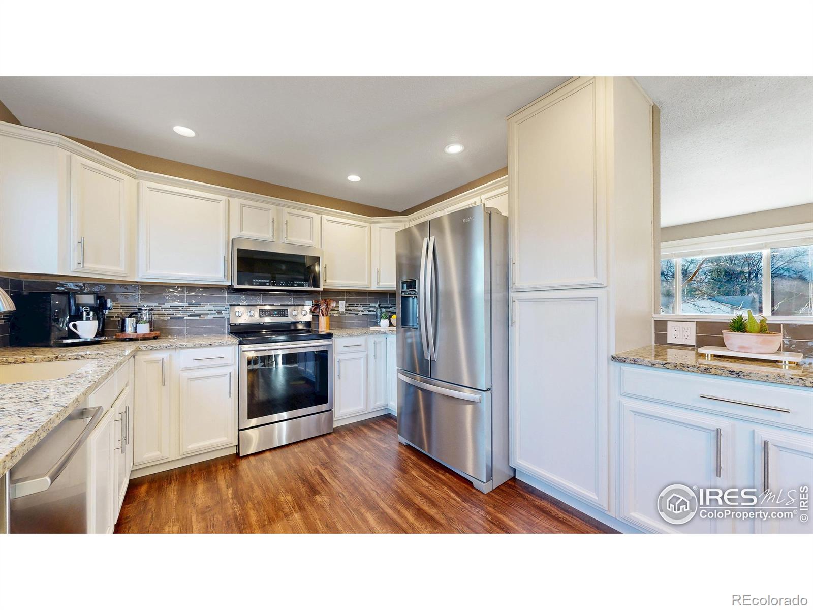 MLS Image #7 for 3346  chestnut avenue,loveland, Colorado