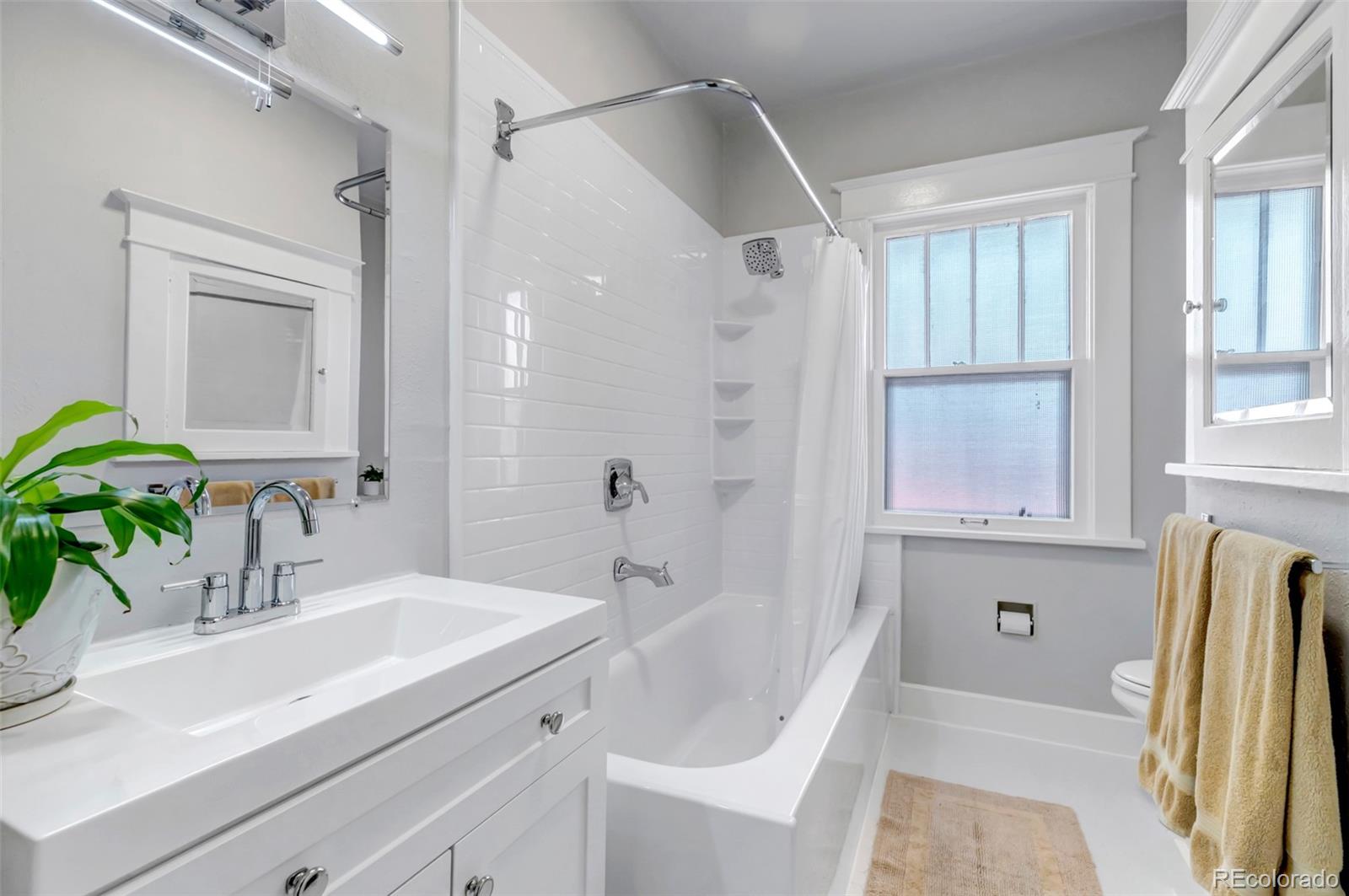 MLS Image #15 for 285 s williams street,denver, Colorado