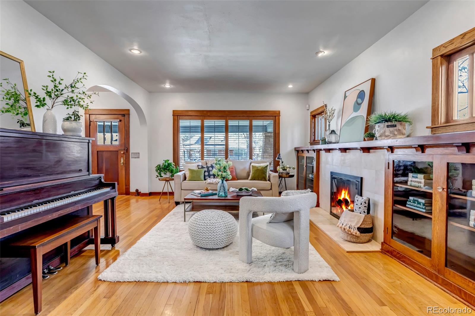 MLS Image #3 for 285 s williams street,denver, Colorado