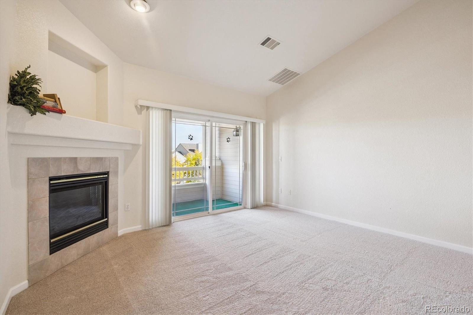 MLS Image #4 for 8369 s independence circle,littleton, Colorado
