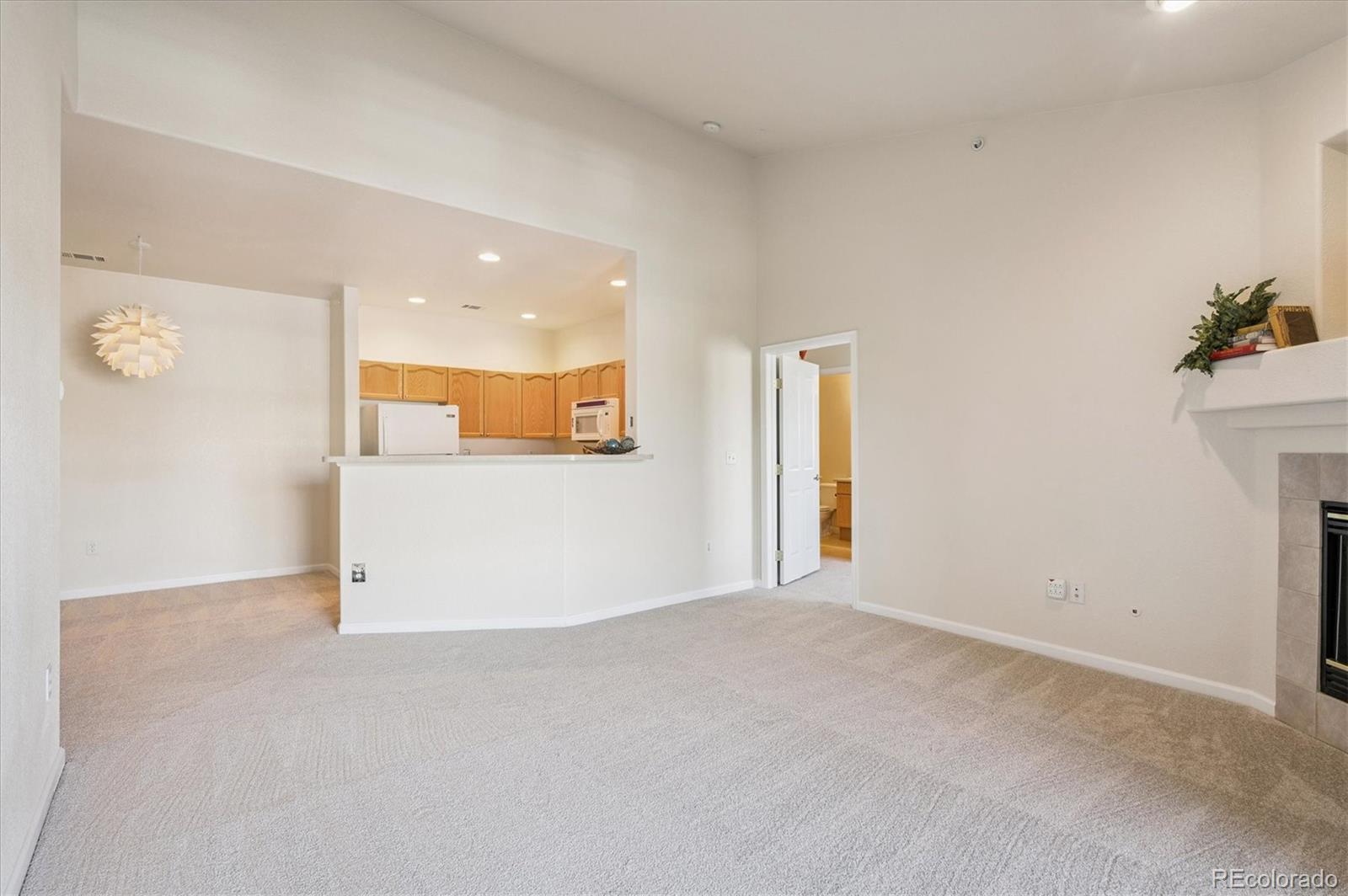 MLS Image #5 for 8369 s independence circle,littleton, Colorado