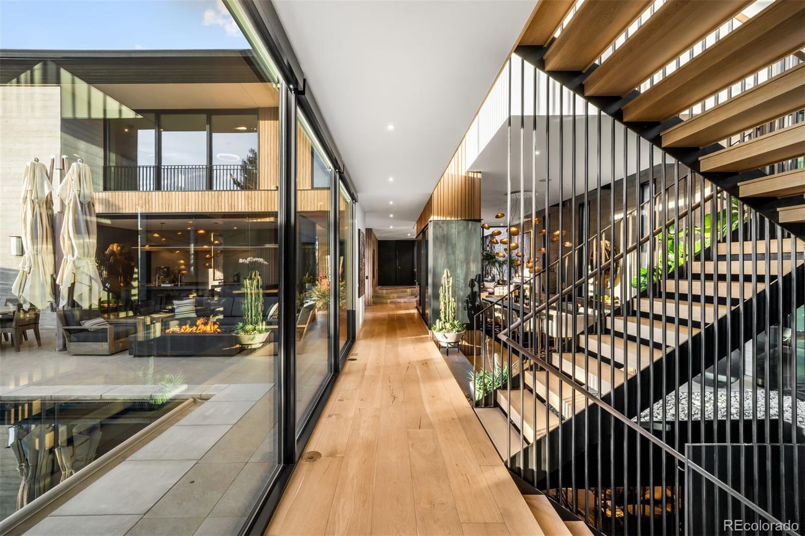 MLS Image #9 for 2610 e cedar avenue,denver, Colorado
