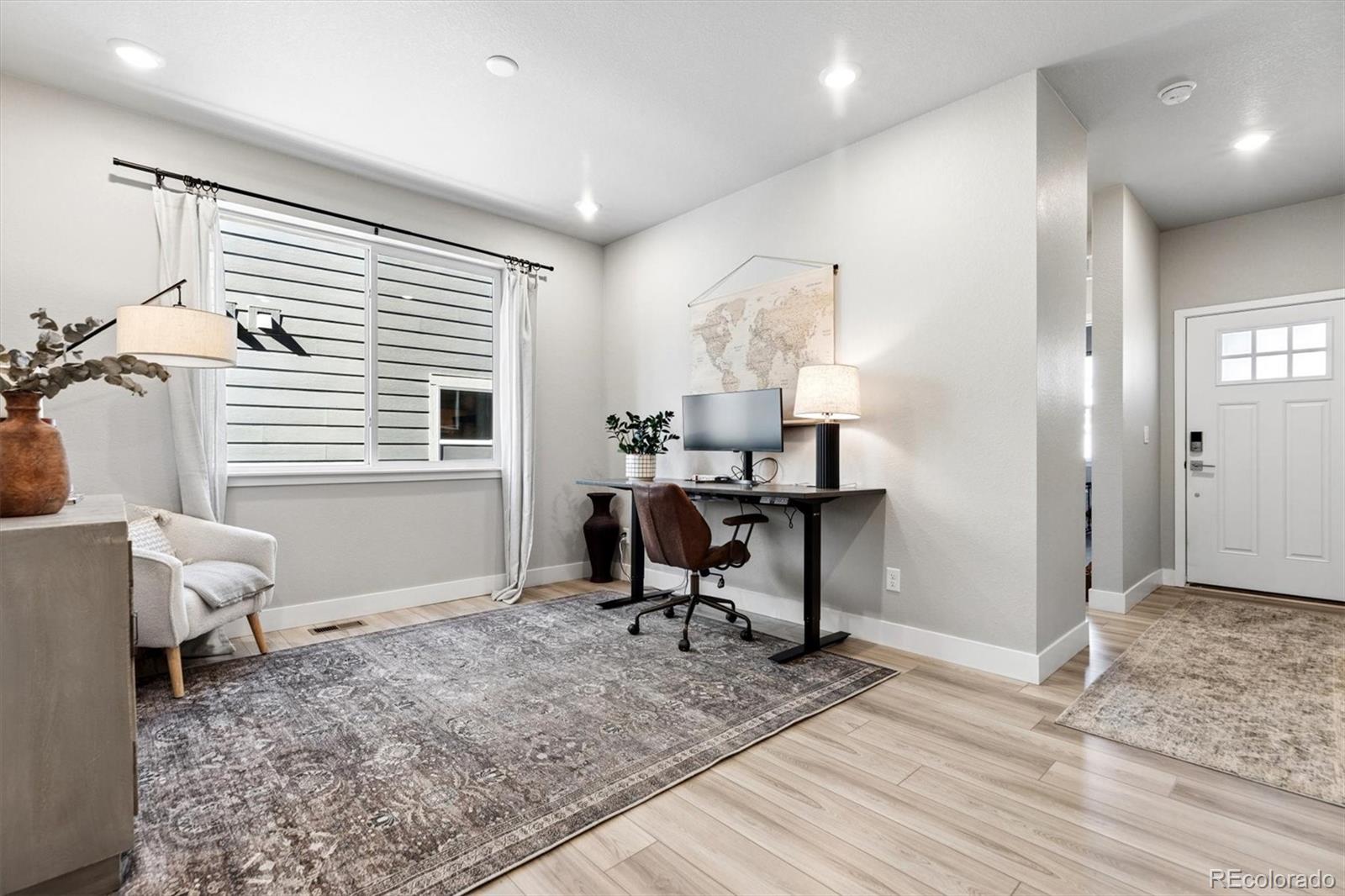 MLS Image #3 for 9750  banner peak street,littleton, Colorado
