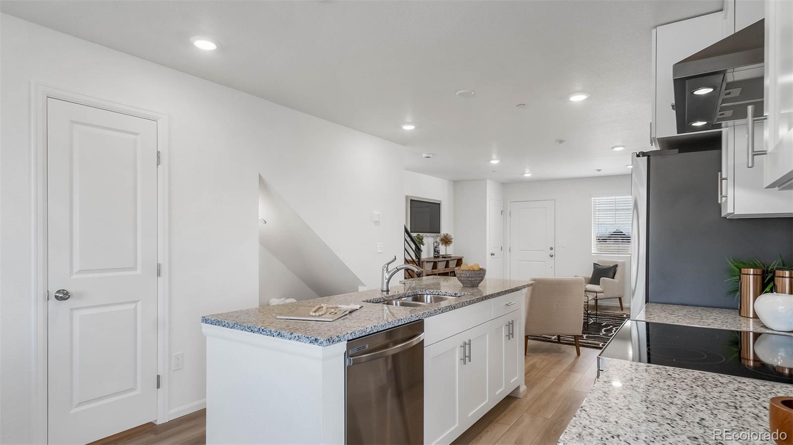 MLS Image #5 for 12937 e 103rd avenue,commerce city, Colorado
