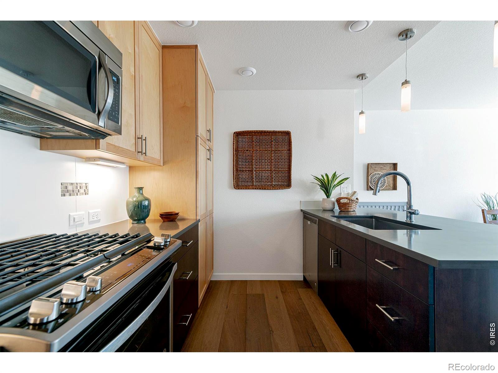 MLS Image #11 for 1316  snowberry lane,louisville, Colorado
