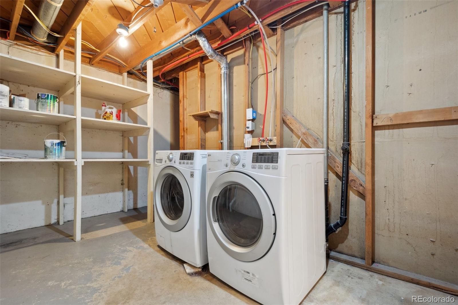 MLS Image #33 for 2261 s vrain street,denver, Colorado