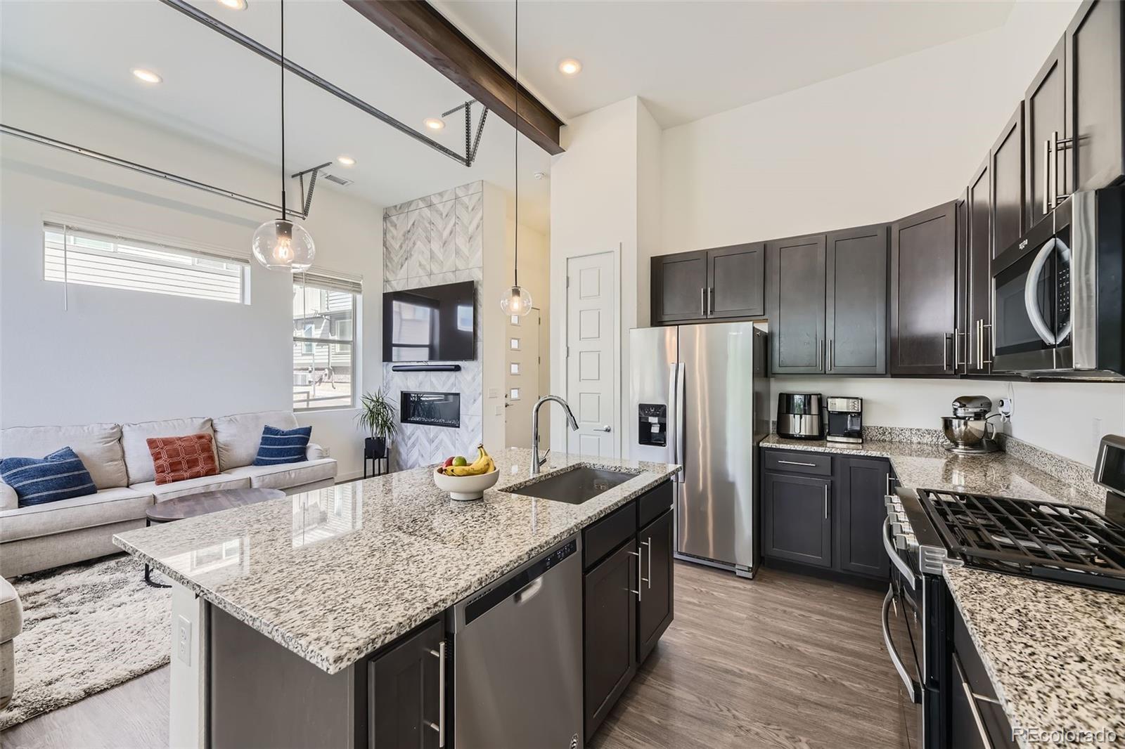 MLS Image #10 for 10117  morrison road,lakewood, Colorado