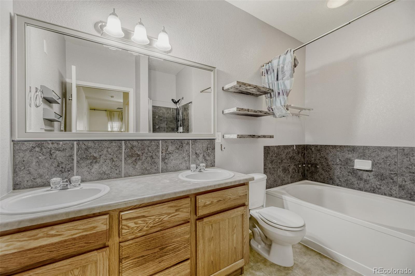 MLS Image #14 for 9569  pearl circle 104,parker, Colorado