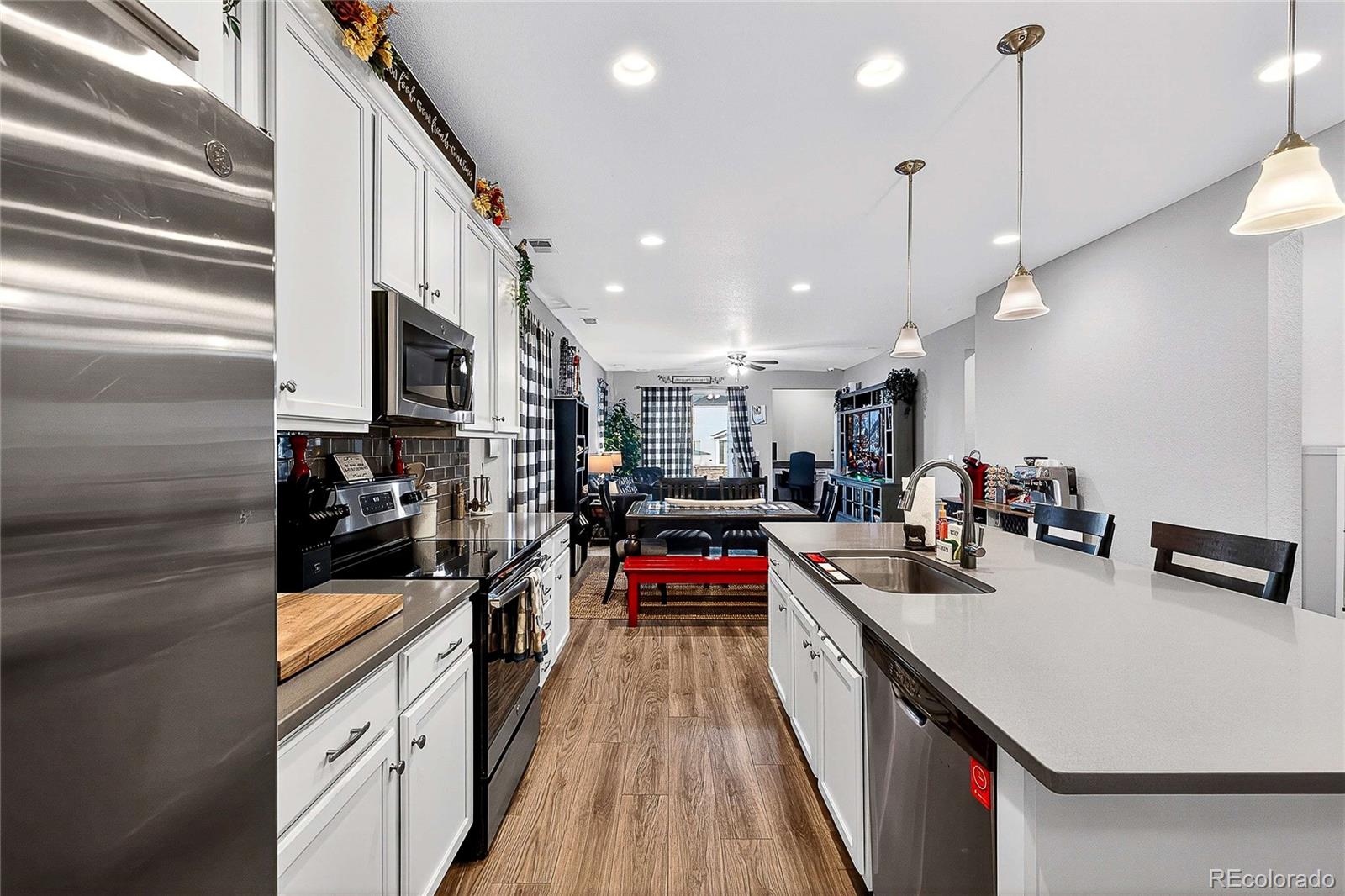 MLS Image #14 for 26811 e byers avenue,aurora, Colorado
