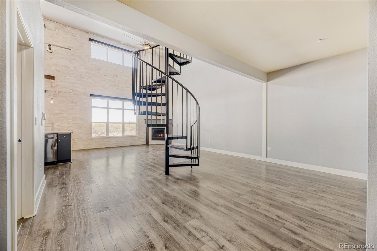 MLS Image #2 for 5677 s park place d302,englewood, Colorado