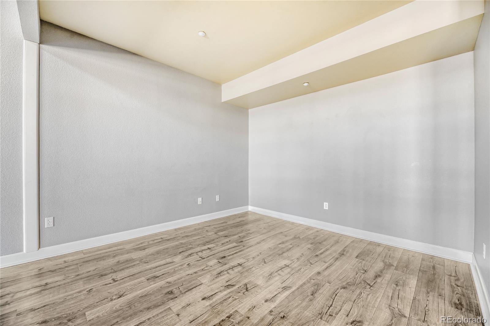 MLS Image #23 for 5677 s park place d302,englewood, Colorado