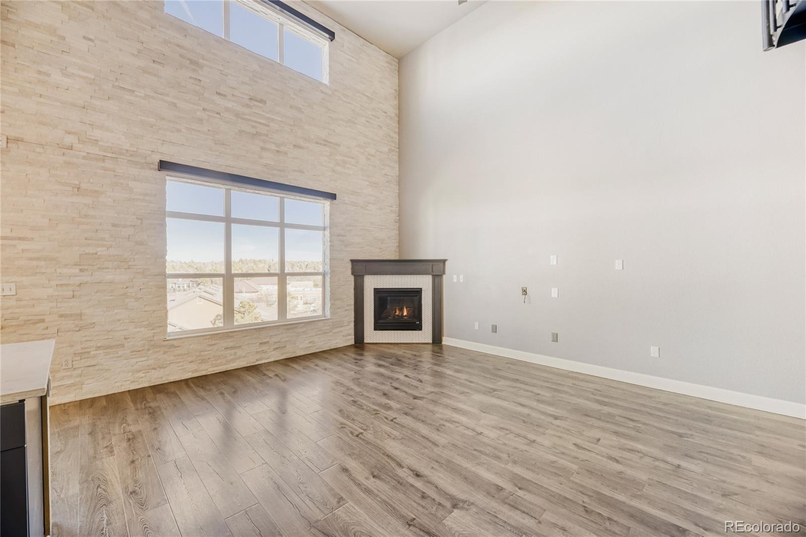 MLS Image #5 for 5677 s park place d302,englewood, Colorado