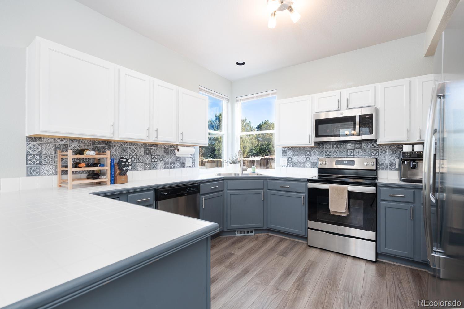 MLS Image #10 for 5728  brennan avenue,colorado springs, Colorado