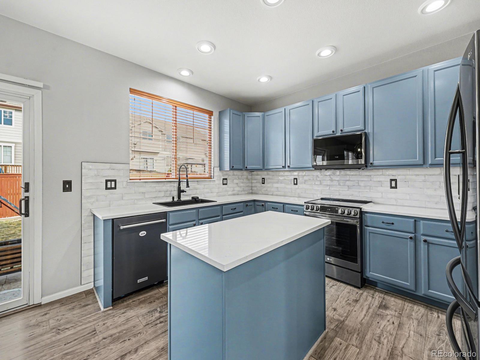 MLS Image #4 for 16033 e 107th avenue,commerce city, Colorado