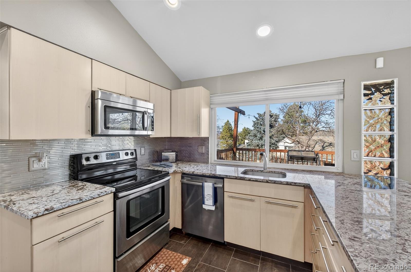 MLS Image #10 for 10161  wolff street,westminster, Colorado