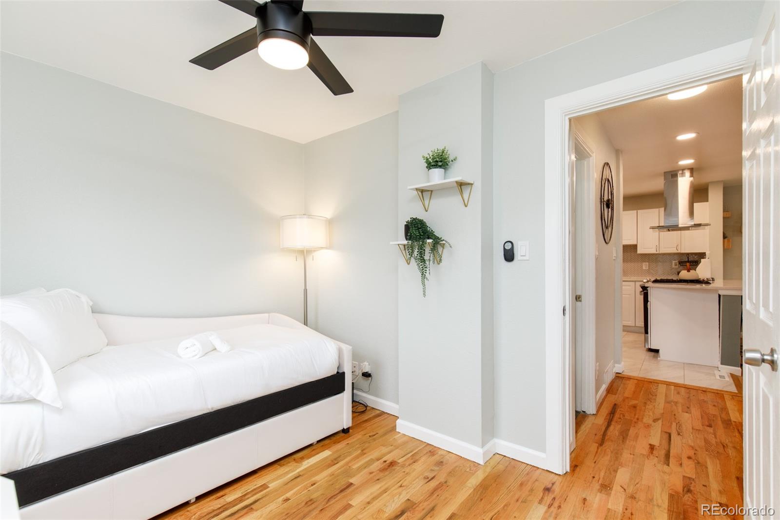 MLS Image #20 for 124 s utica street,denver, Colorado