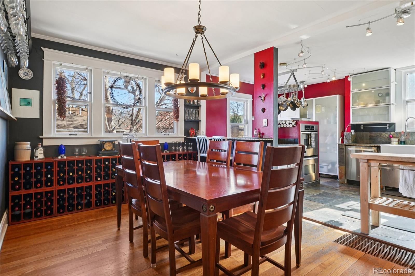 MLS Image #10 for 628  harrison street,denver, Colorado