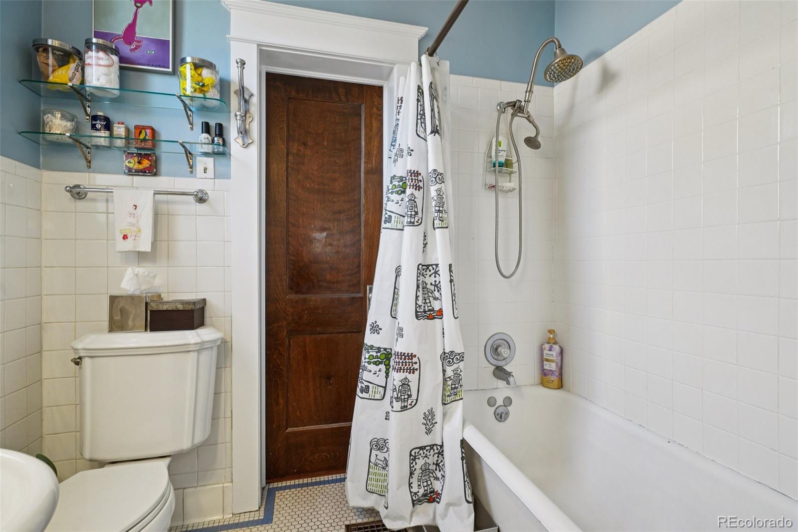 MLS Image #20 for 628  harrison street,denver, Colorado
