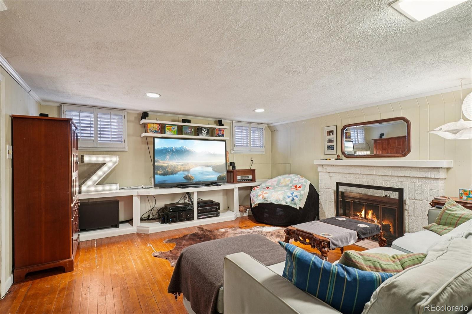 MLS Image #27 for 628  harrison street,denver, Colorado