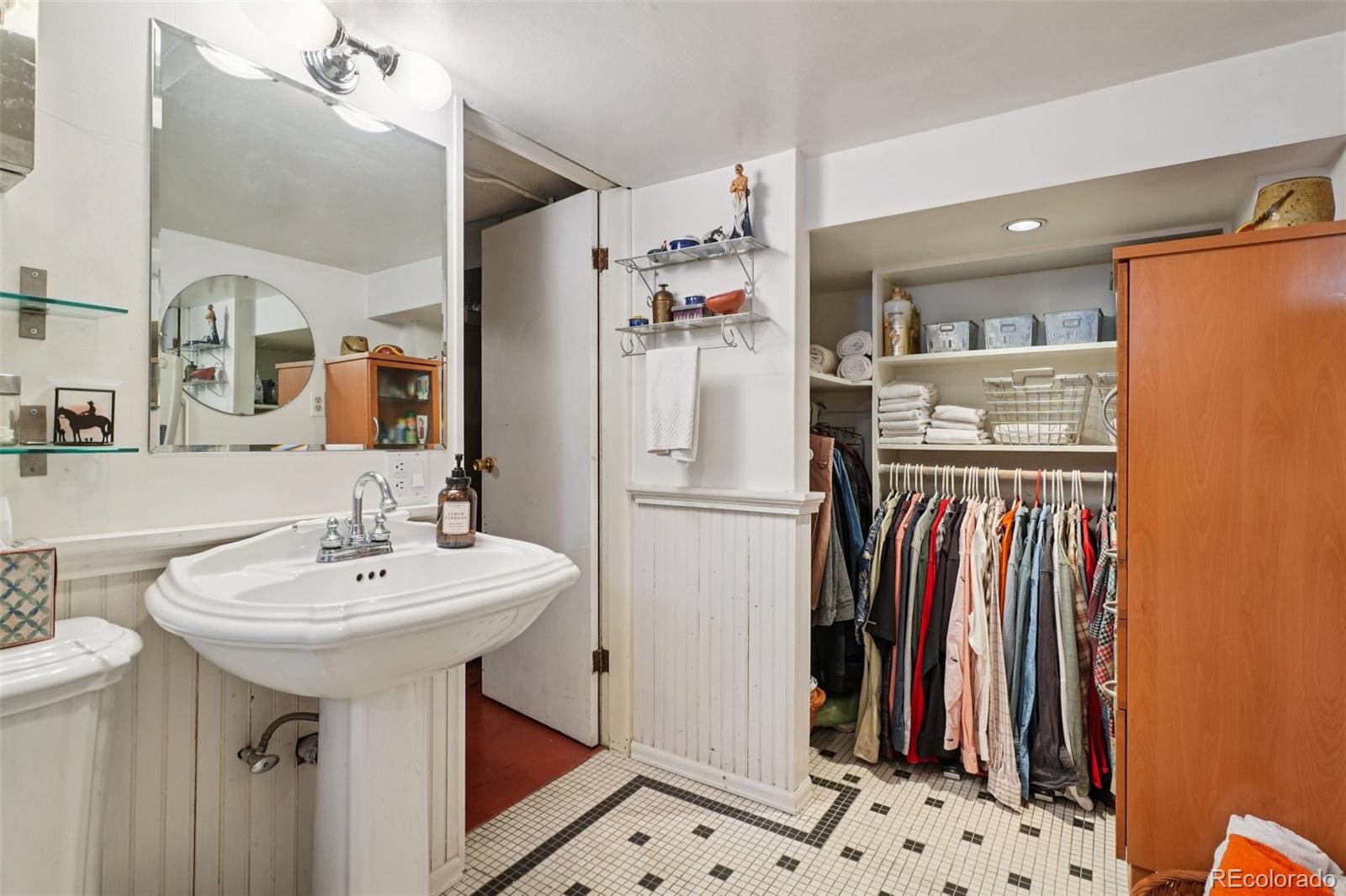 MLS Image #34 for 628  harrison street,denver, Colorado