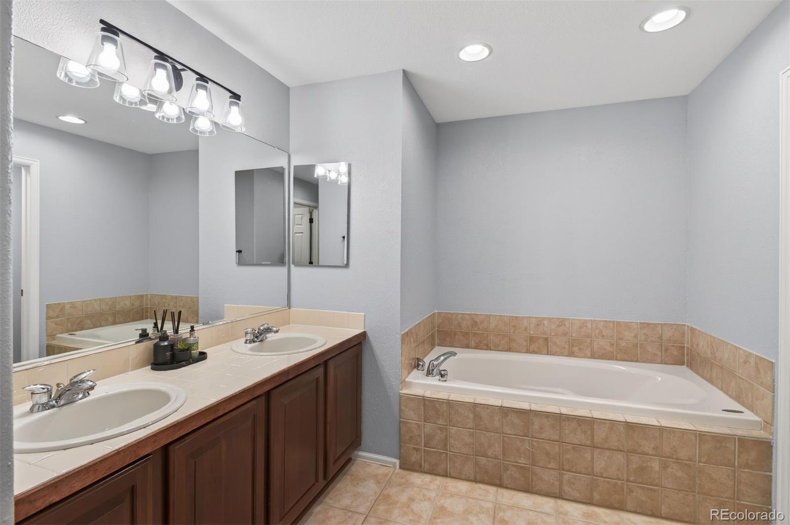 MLS Image #16 for 12826 w brittany drive,littleton, Colorado