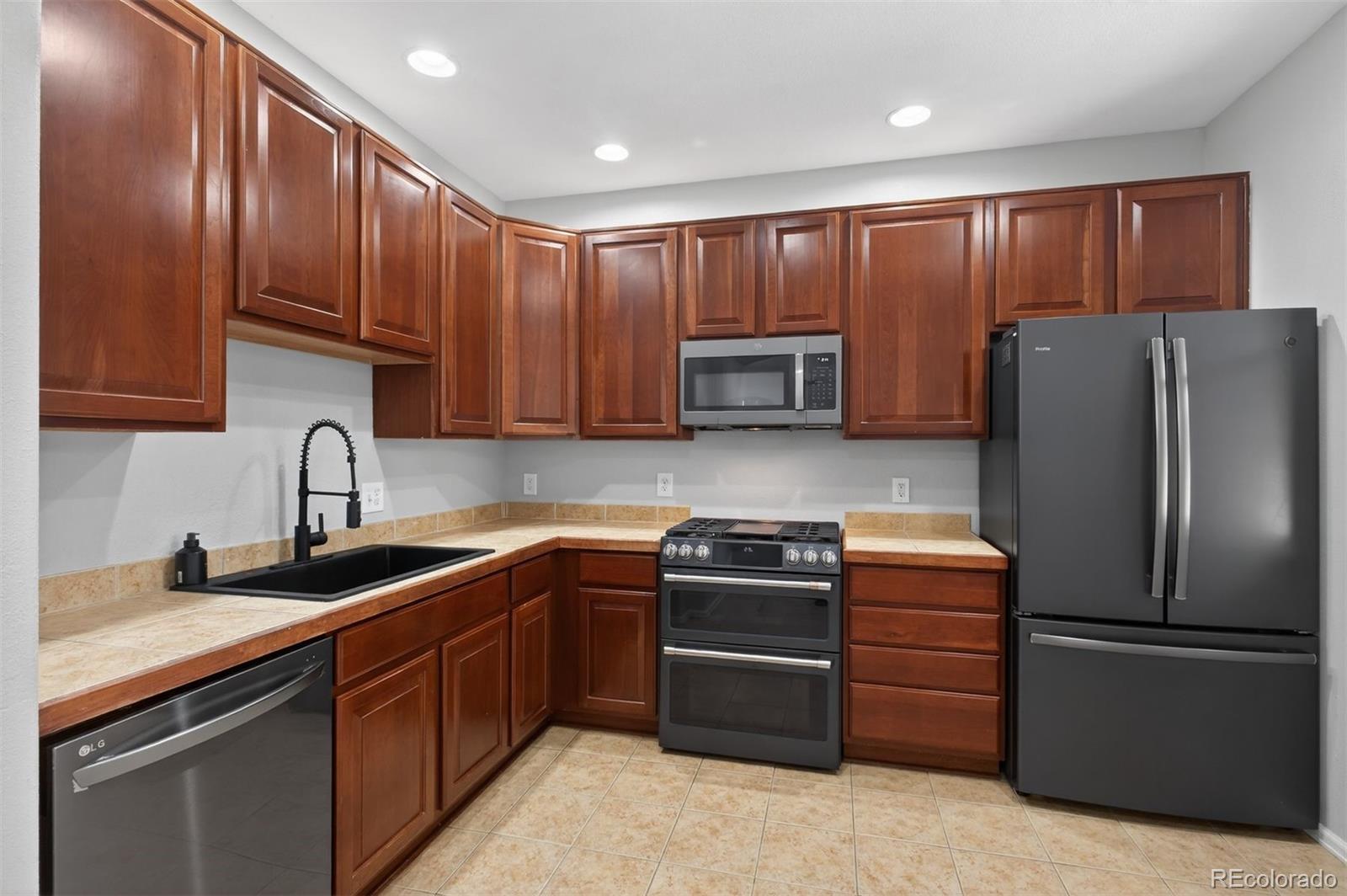 MLS Image #2 for 12826 w brittany drive,littleton, Colorado